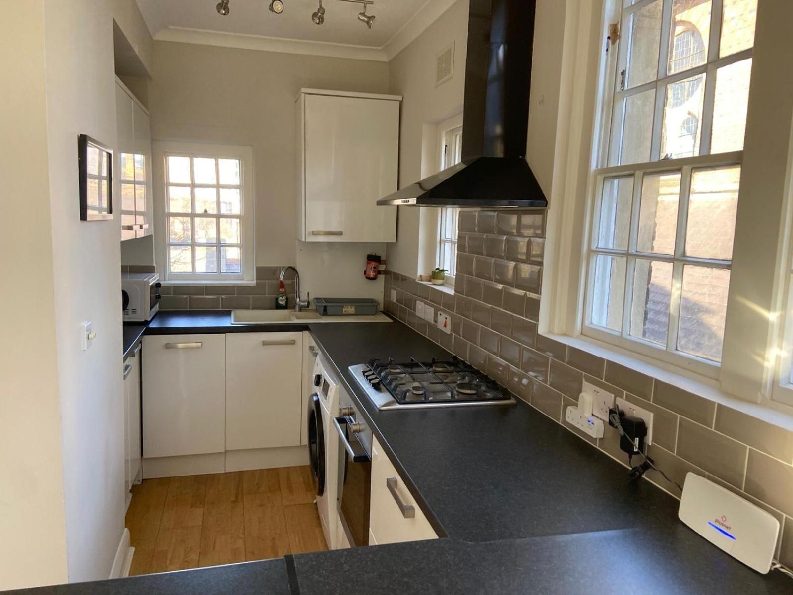Period Apartment On South Bank London Bagian luar foto