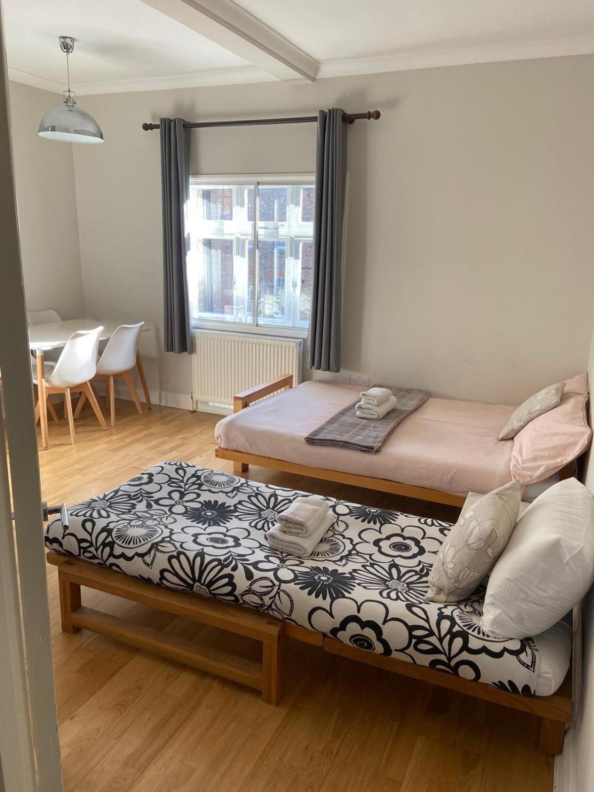 Period Apartment On South Bank London Bagian luar foto