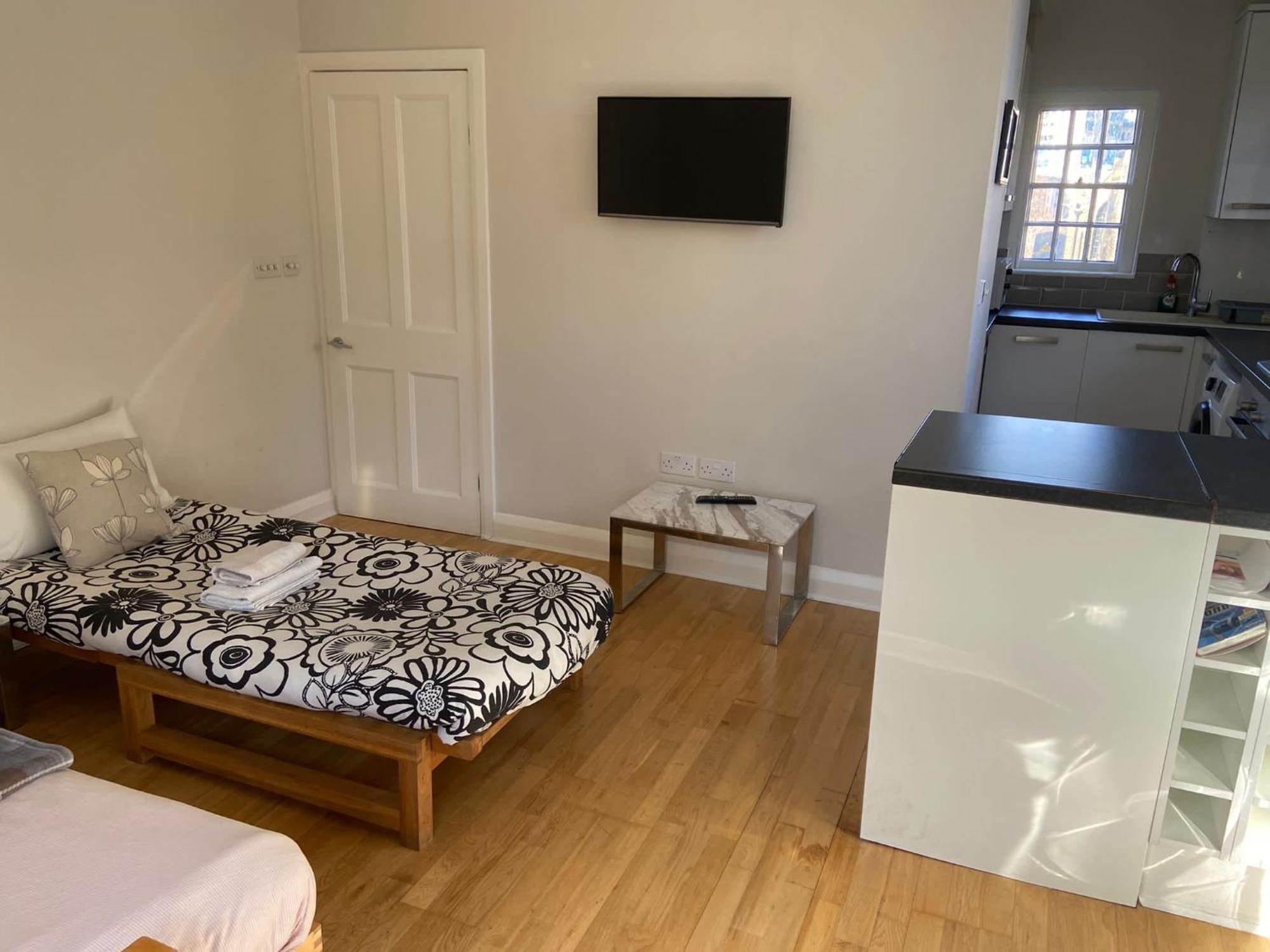 Period Apartment On South Bank London Bagian luar foto